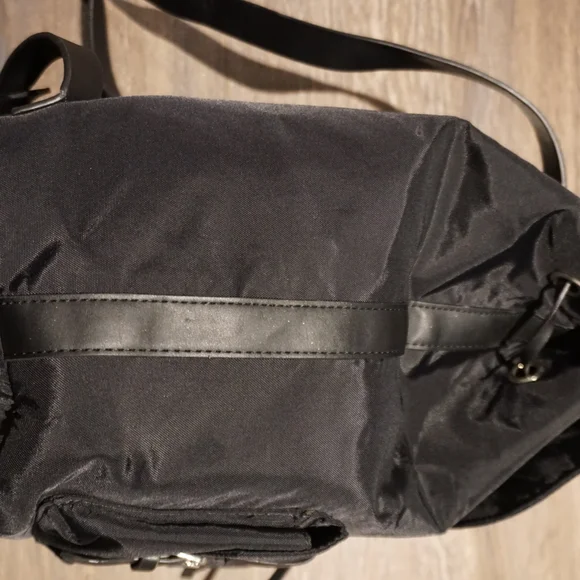 Zara Black Rucksack Backpack (Flap + Drawstring) - Picture 5 of 8
